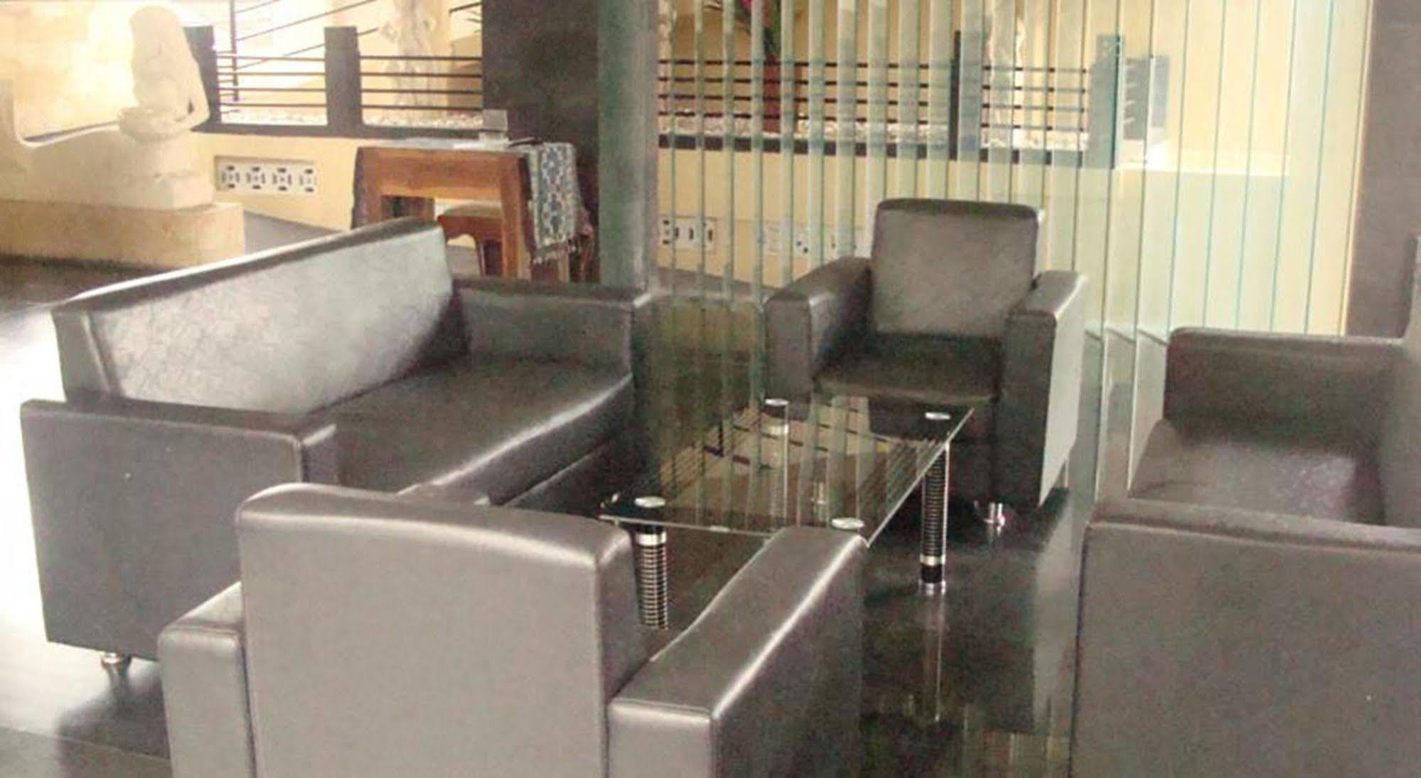 Arya Hotel & Spa Kuta Lombok Kültér fotó